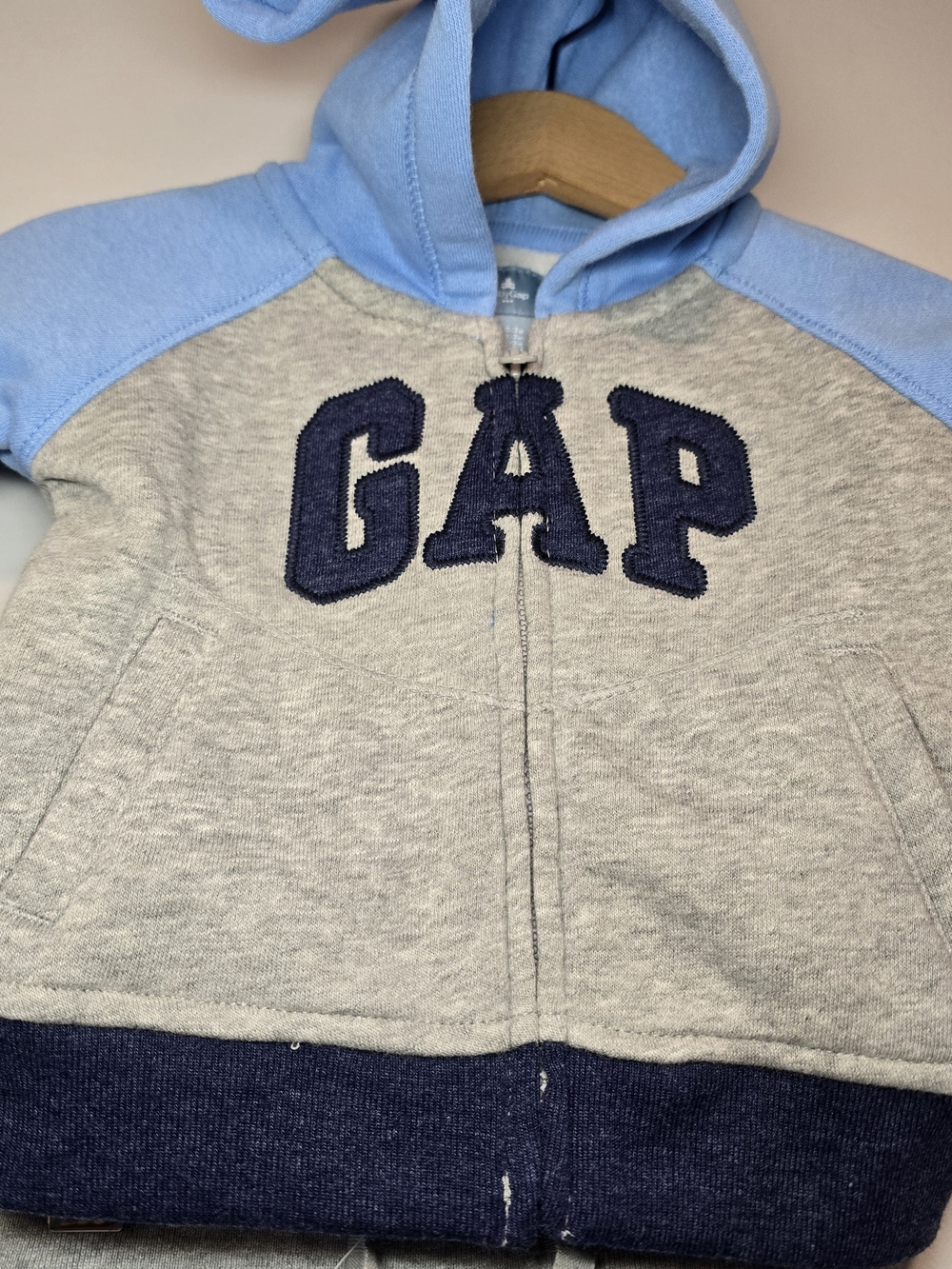 GAP Baby Blue & Gray Hoodie Jogger Set - Picture 3 of 8